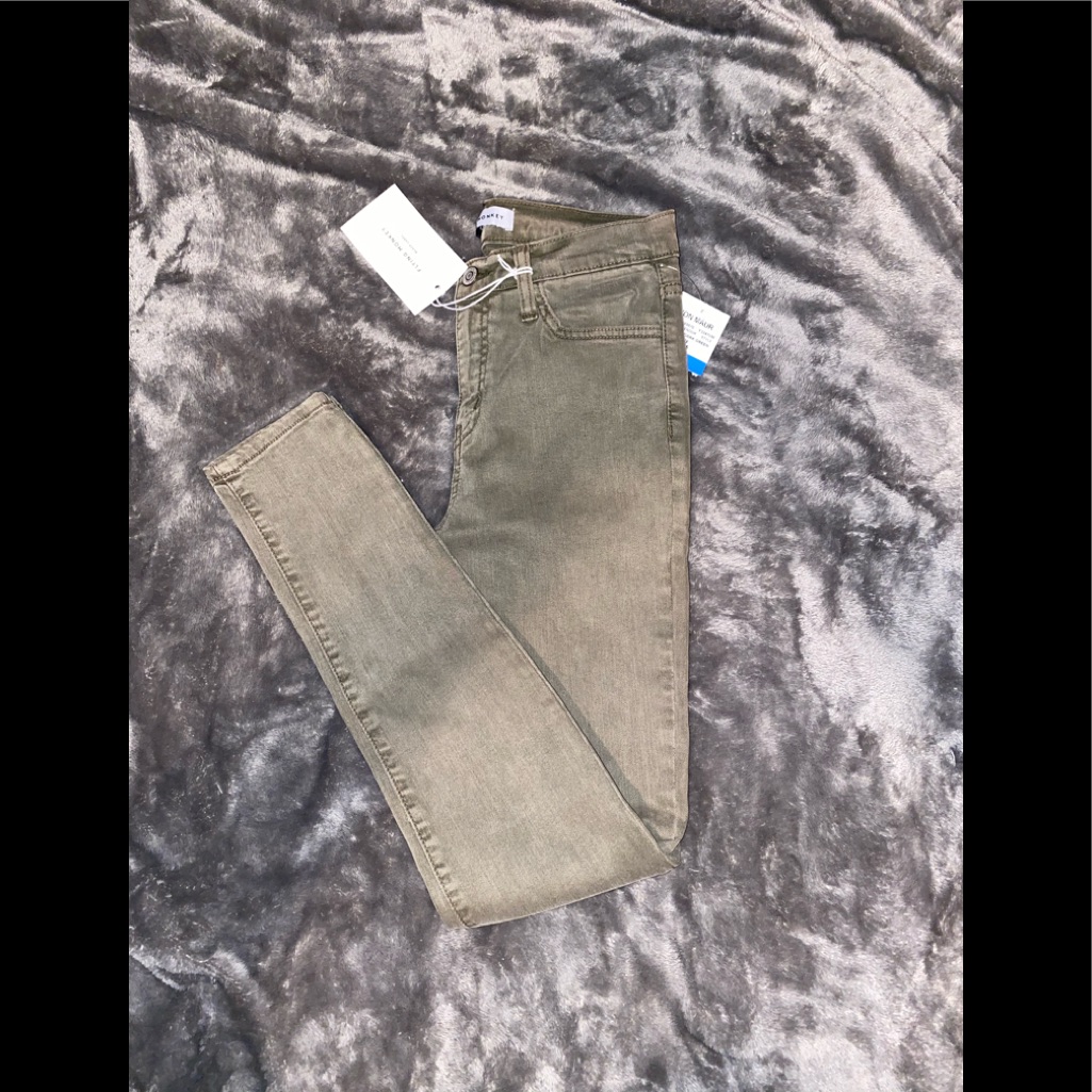 Flying Monkey Black Label Brand New With Tags